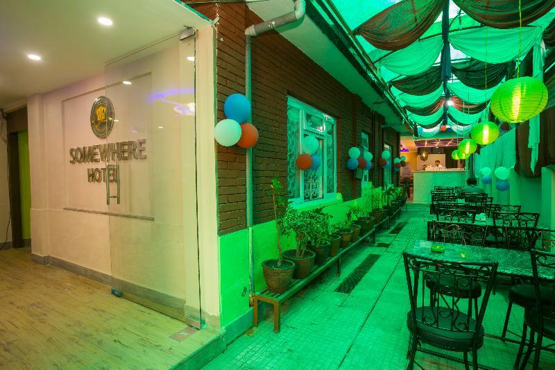 Oyo 146 Somewhere Hotel & Resturant 카트만두 외부 사진